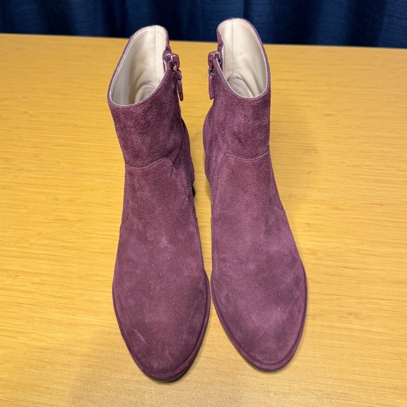 Stuart Weitzman Rylan Leather Ankle Boots - Picture 6 of 10